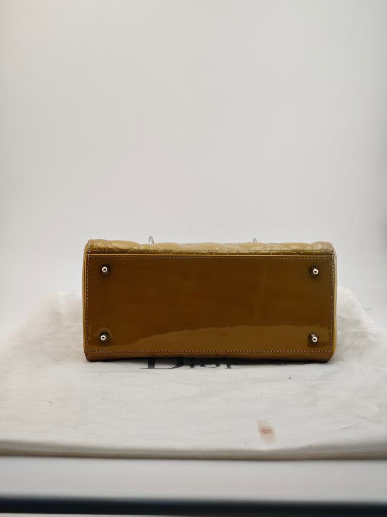 Dior - Lady Dior - Patent leather - Beige - (medium)