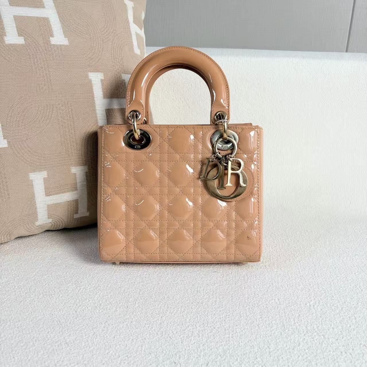 Dior - Lady Dior - Patent leather - Beige - (Mini)