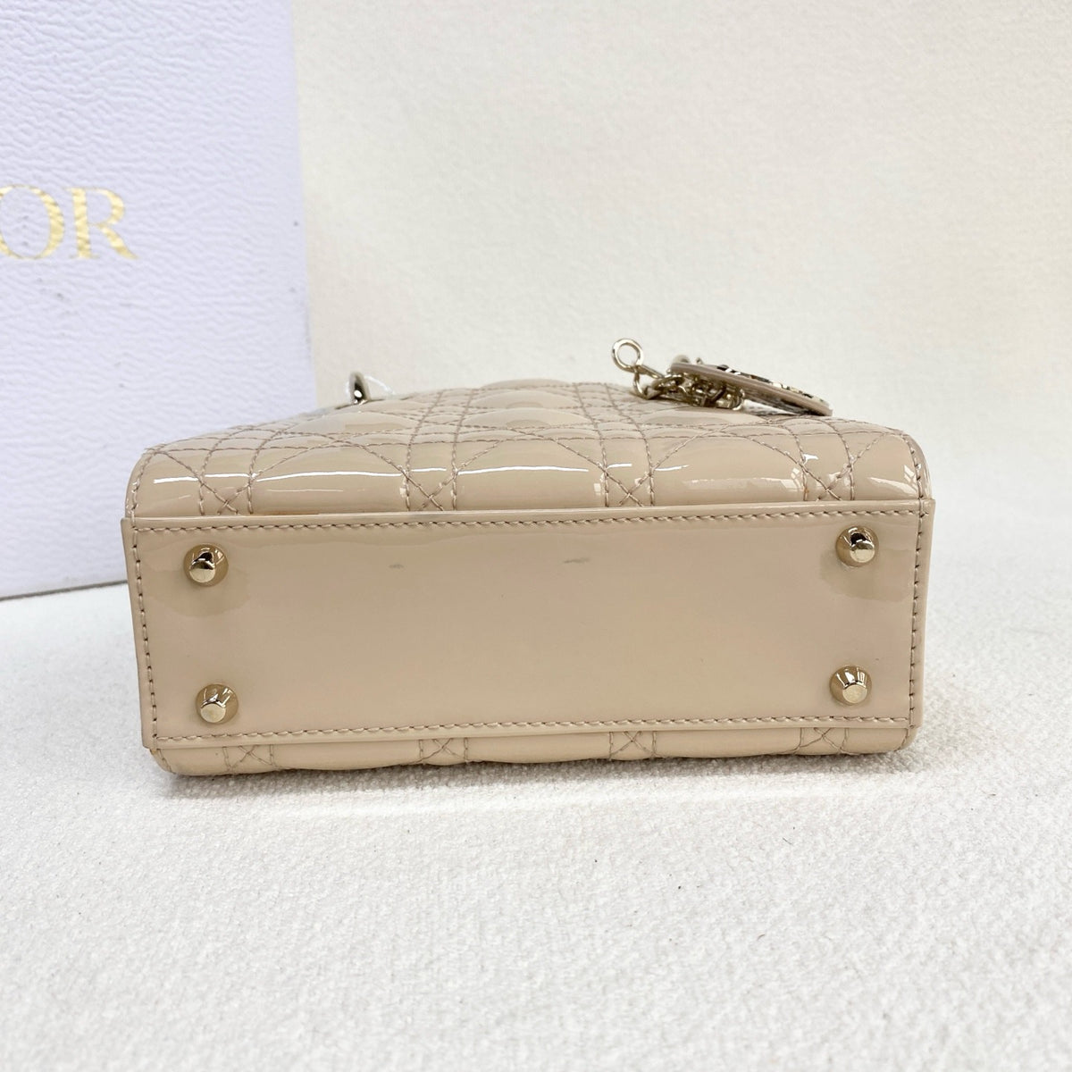 Dior - Lady Dior - Patent leather - Beige - (mini)