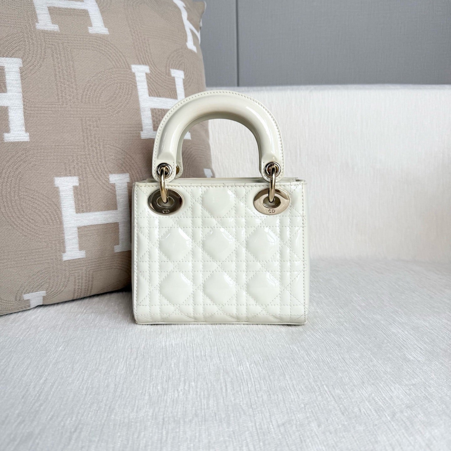 Dior - Lady Dior - Patent leather - Beige - (mini)