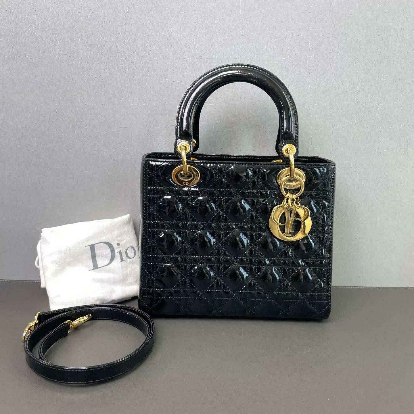 Dior - Lady Dior - Patent leather - Black - (medium)
