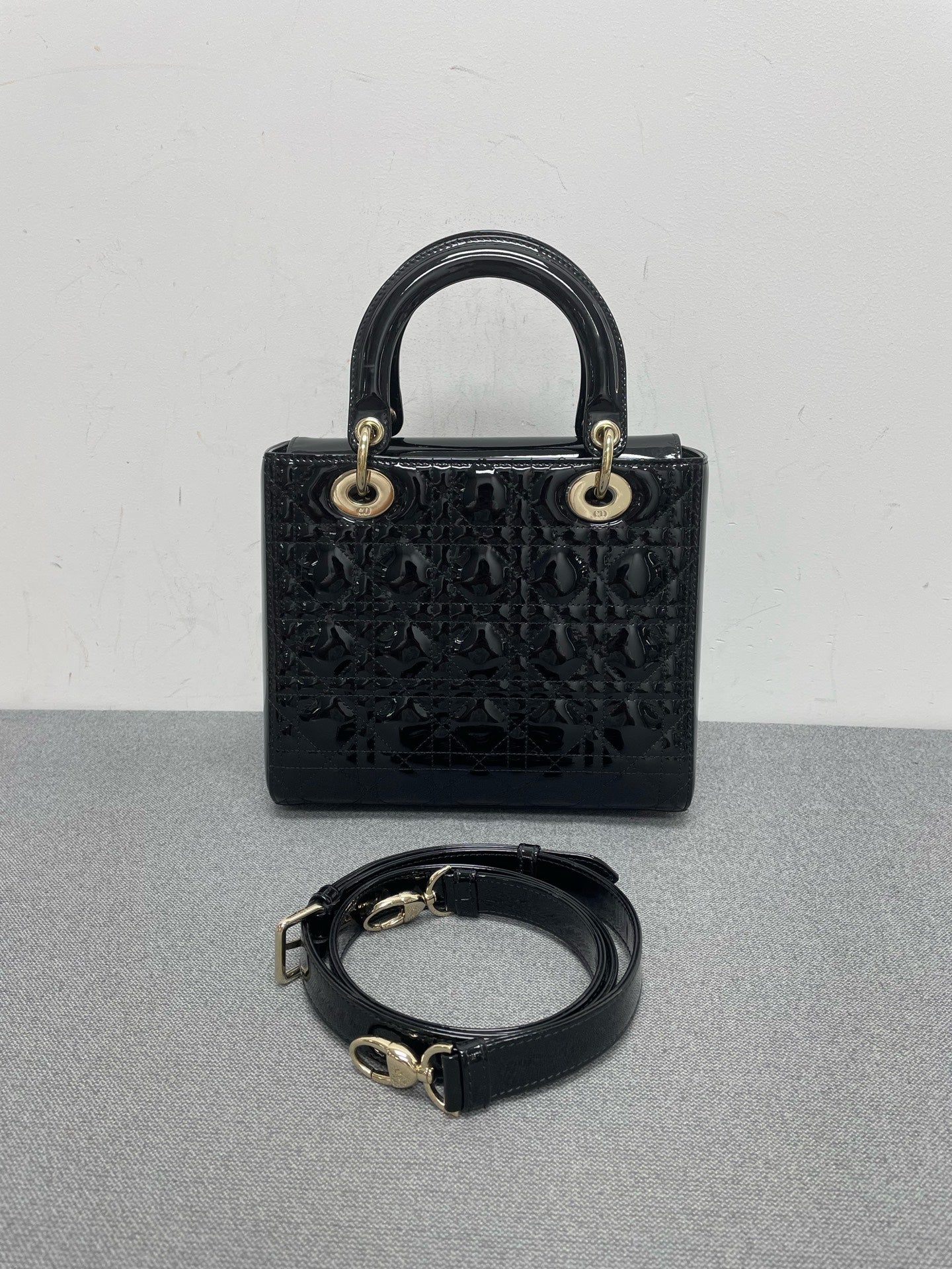 Dior - Lady Dior - Patent leather - Black - (medium)