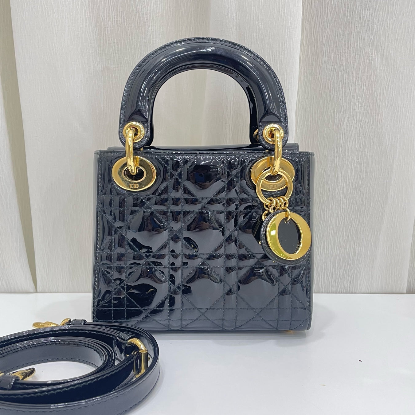 Dior - Lady Dior - Patent leather - Black - (mini)