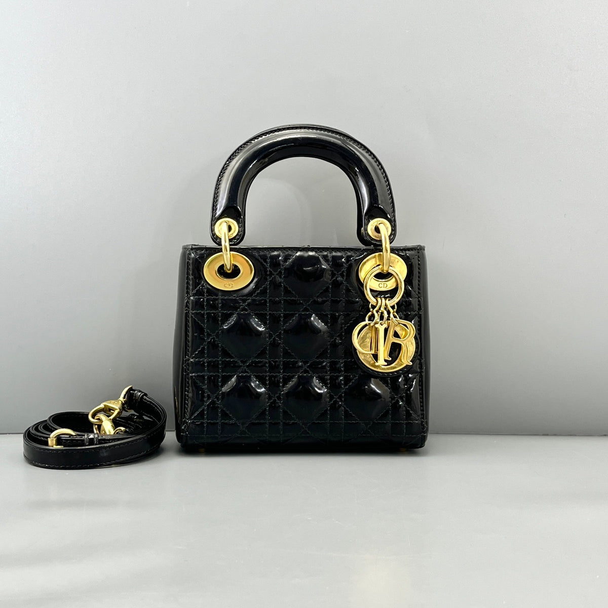 Dior - Lady Dior - Patent leather - Black - (mini)