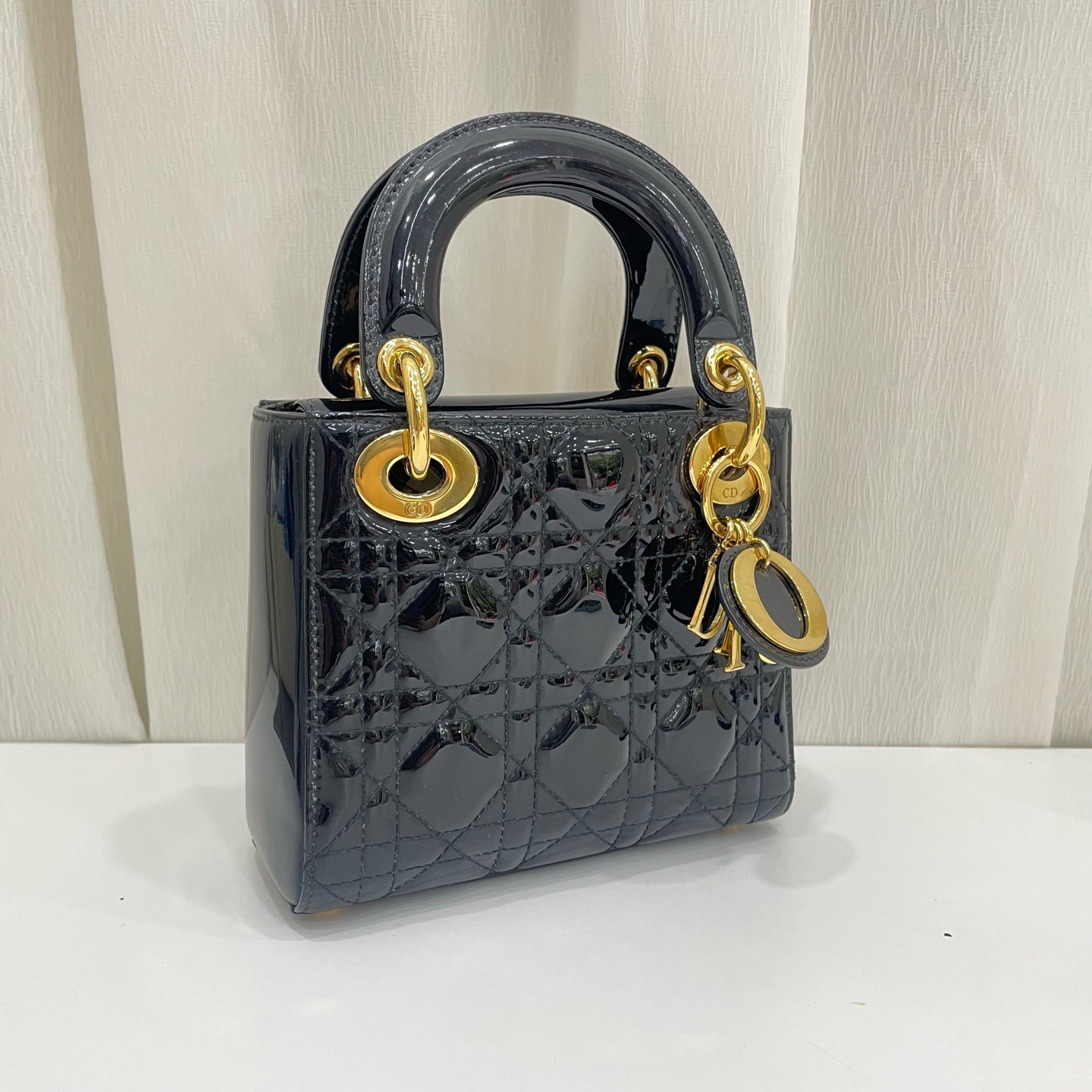 Dior - Lady Dior - Patent leather - Black - (mini)