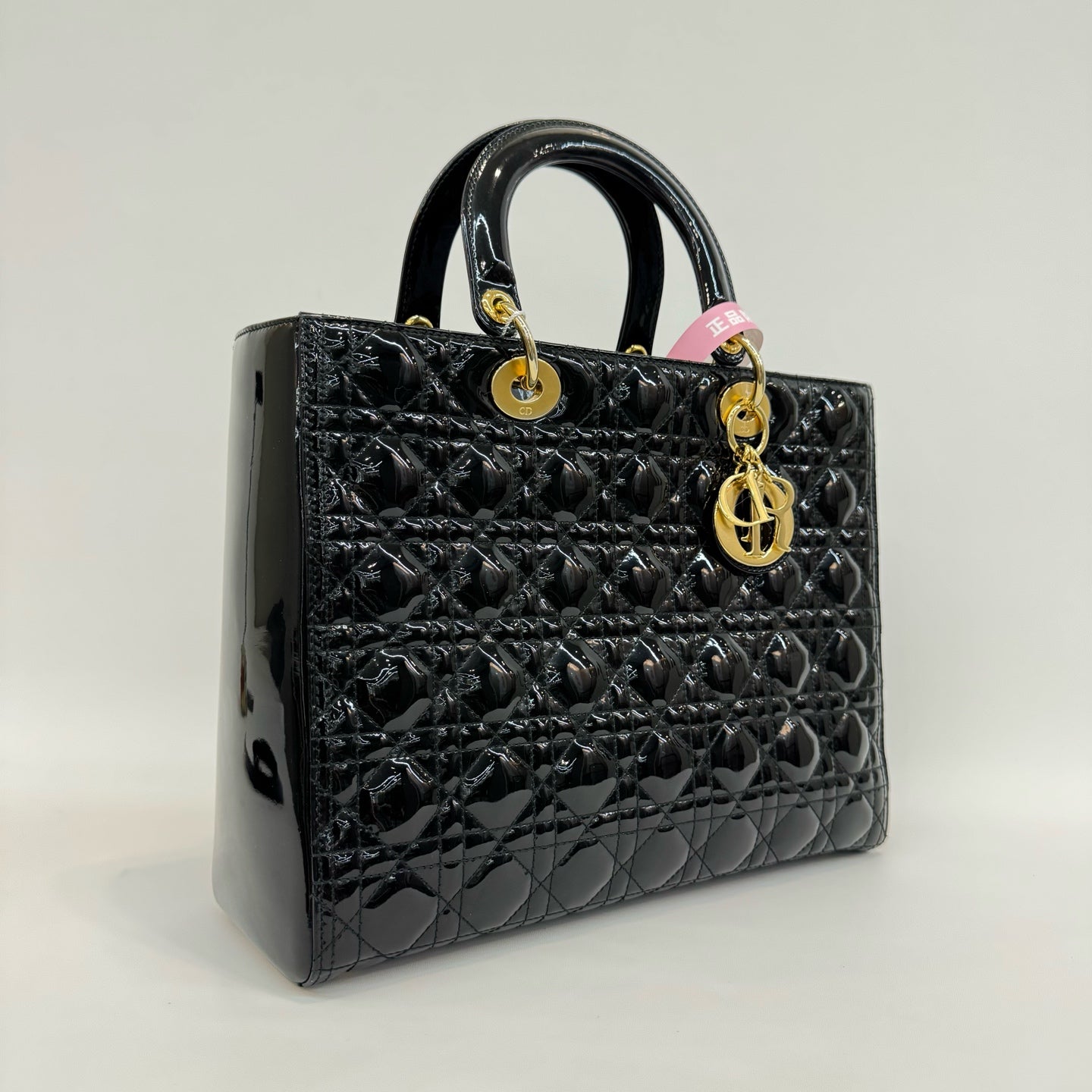 Dior - Lady Dior - Patent leather - Black with Gold-Tone Hardware - (Medium)
