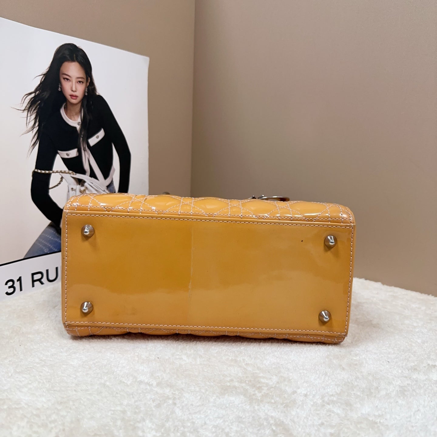 Dior - Lady Dior - Patent leather - Camel - (Medium)