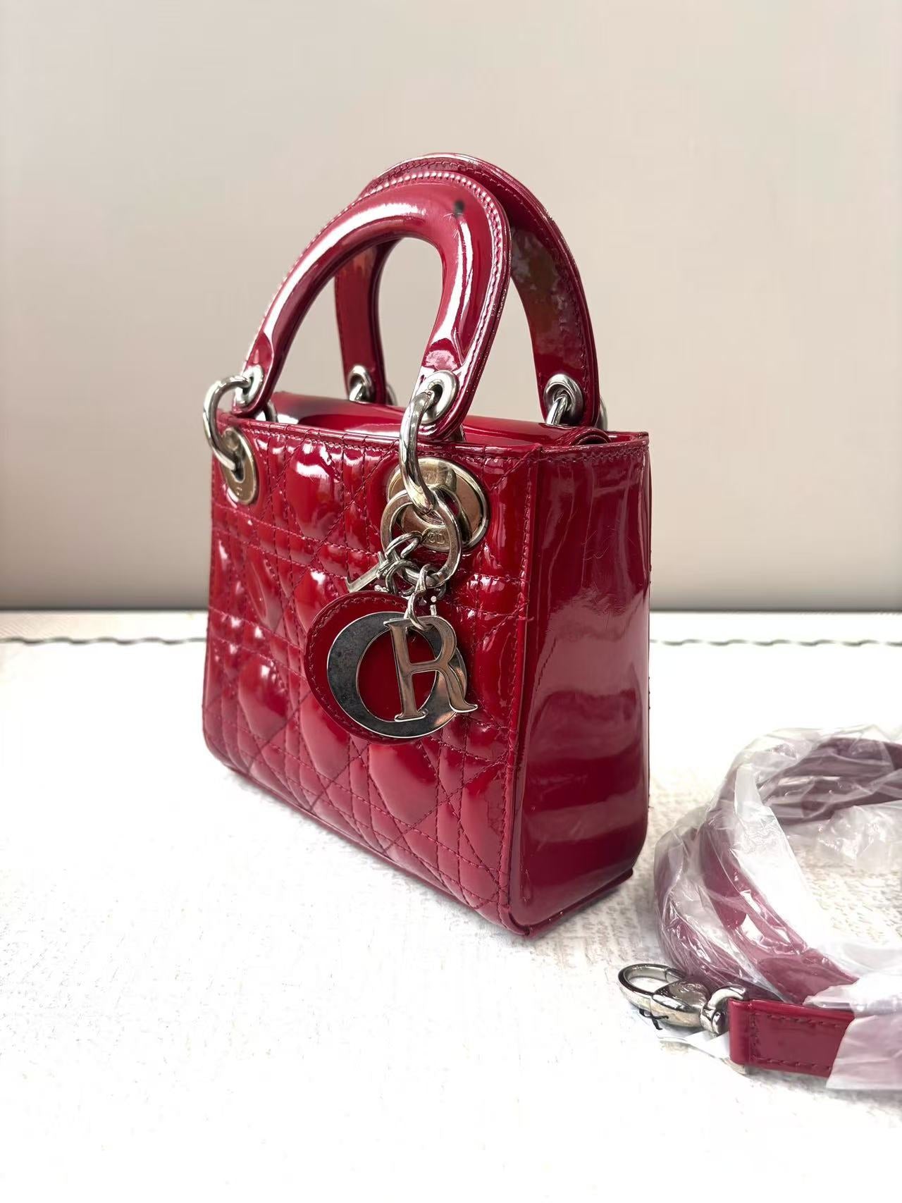 Dior - Lady Dior - Patent leather cowhide - Red - (mini)