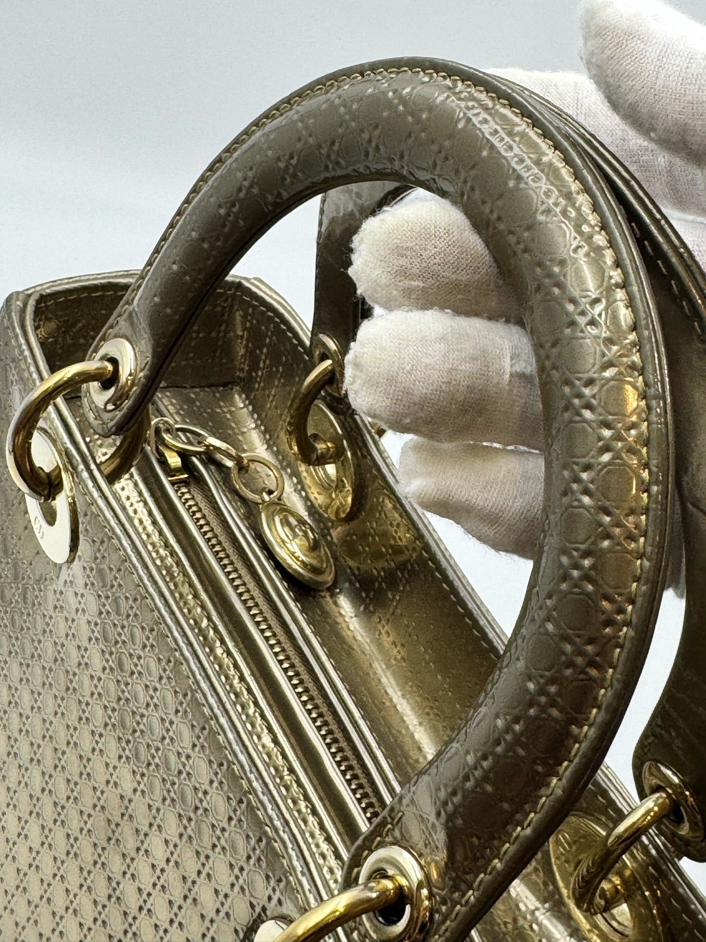 Dior - Lady Dior - Patent leather - Gold - (Medium)