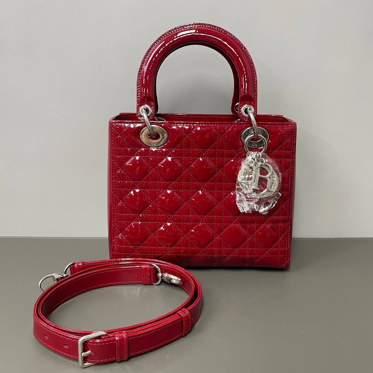 Dior - Lady Dior - Patent leather - Red - (medium)