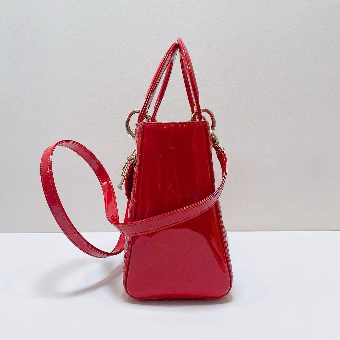 Dior - Lady Dior - Patent leather - Red with Gold-Tone Hardware - (medium)