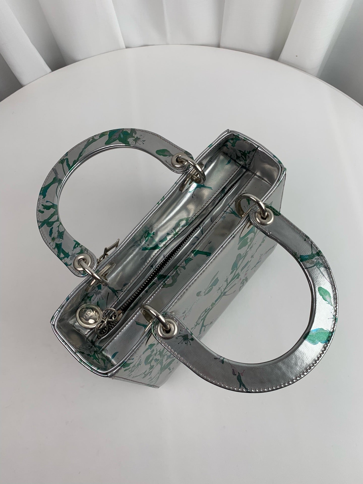 Dior - Lady Dior - Patent leather - Silver - (Medium)
