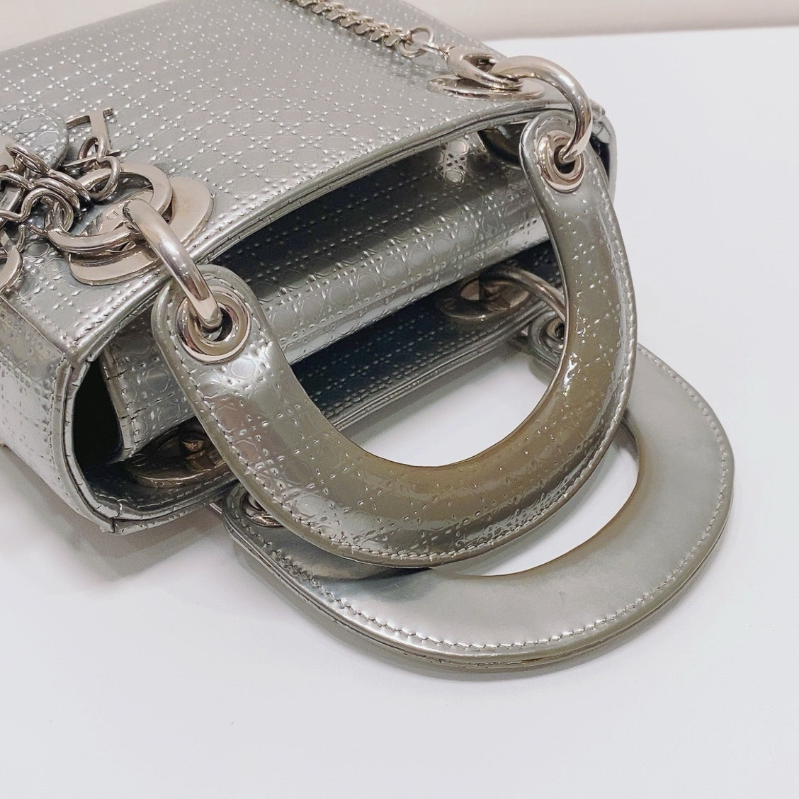 Dior - Lady Dior - Patent leather - Silver - (mini)