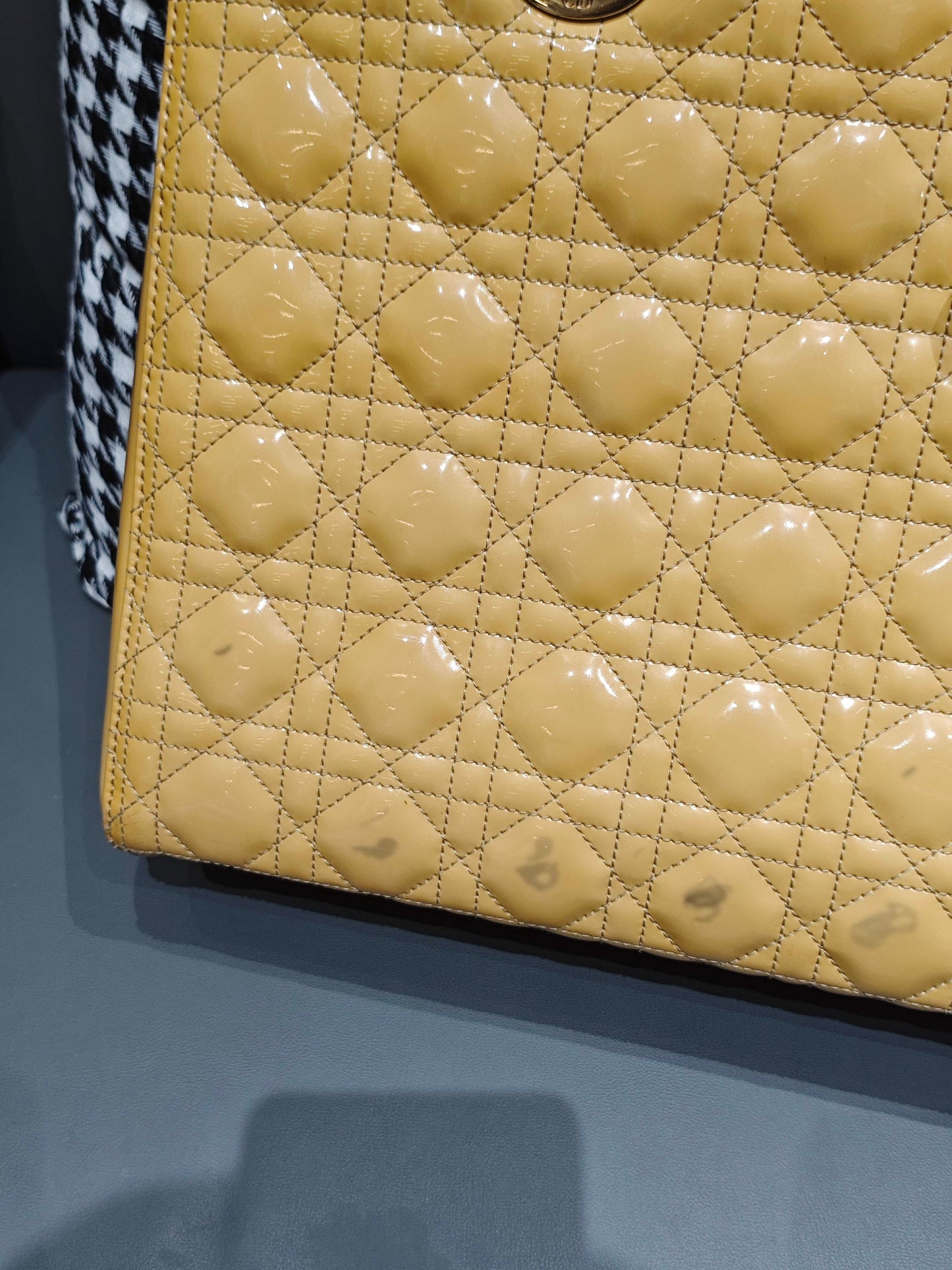 Dior - Lady Dior - Patent leather - Yellow - (large)