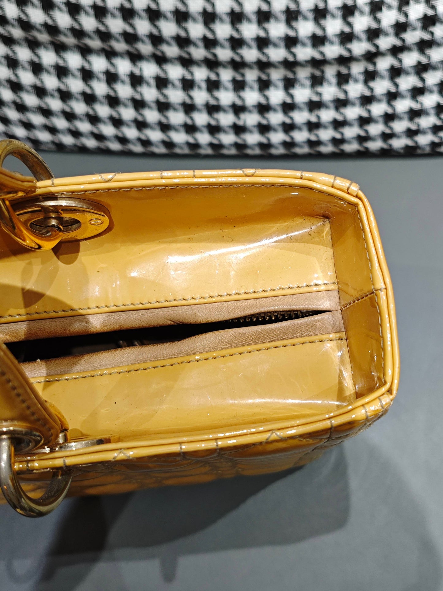 Dior - Lady Dior - Patent leather - Yellow - (large)