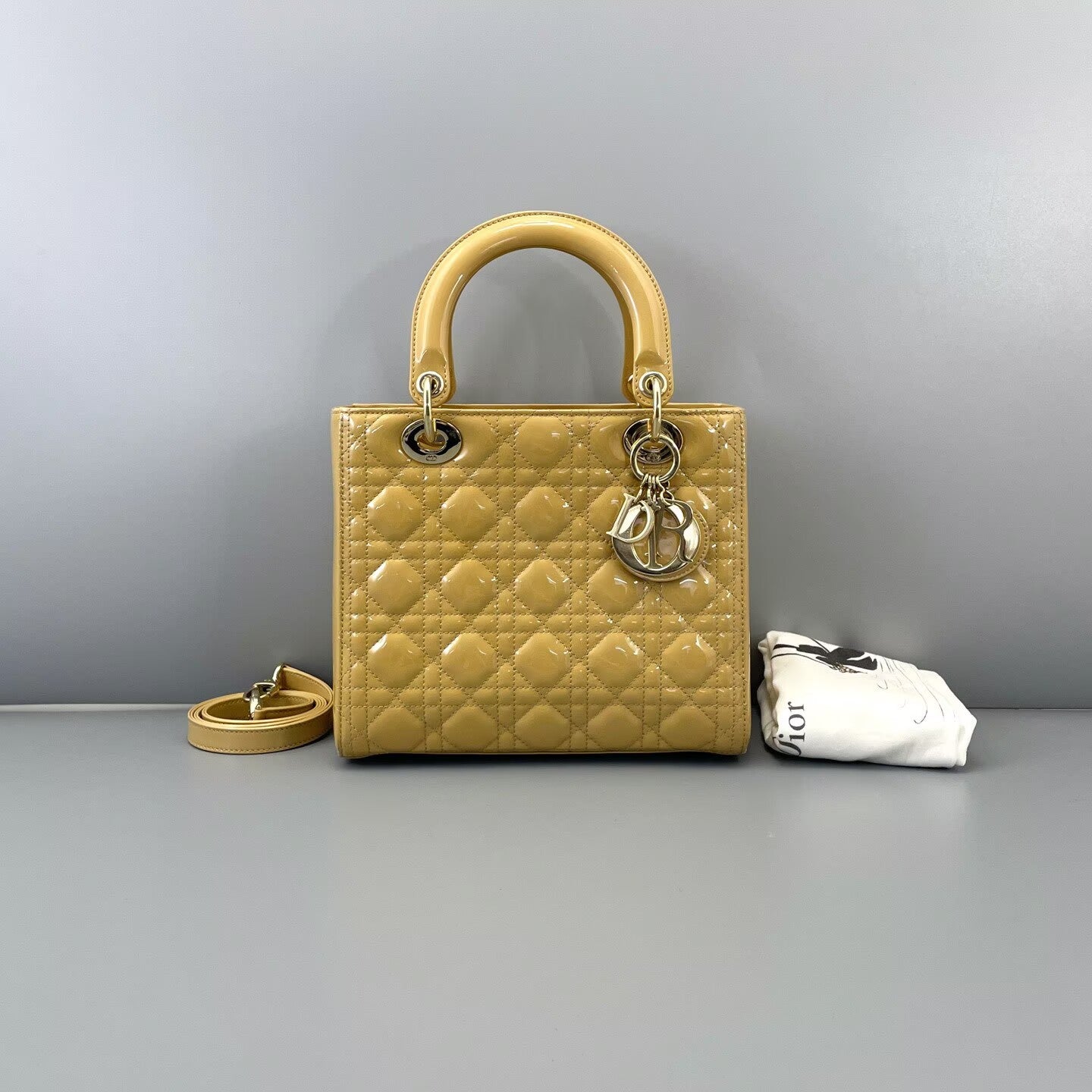 Dior - Lady Dior - Patent leather - Yellow - (Medium)