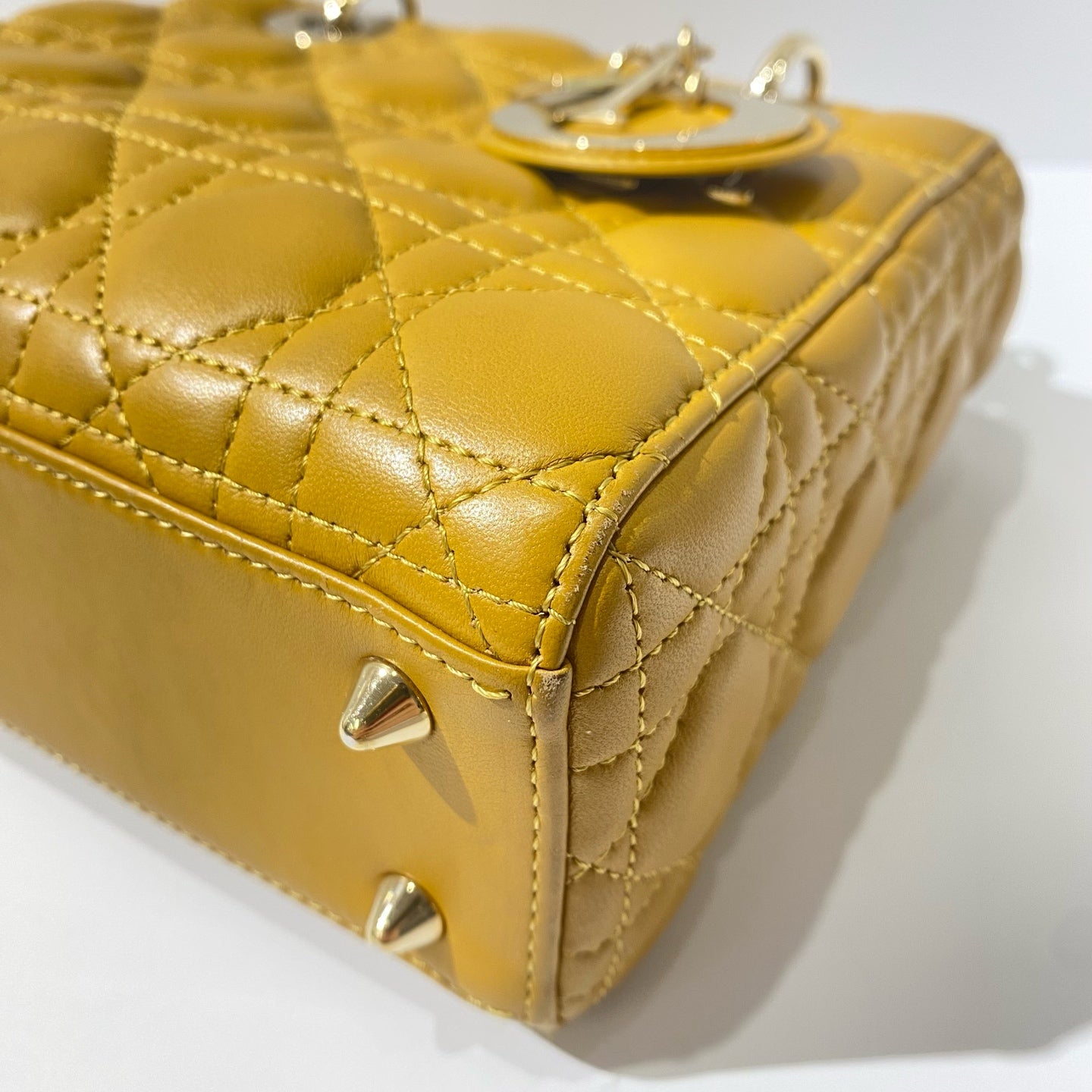 Dior - Lady Dior (Small) - Lambskin leather - Yellow with Gold-Tone Hardware - (Small)