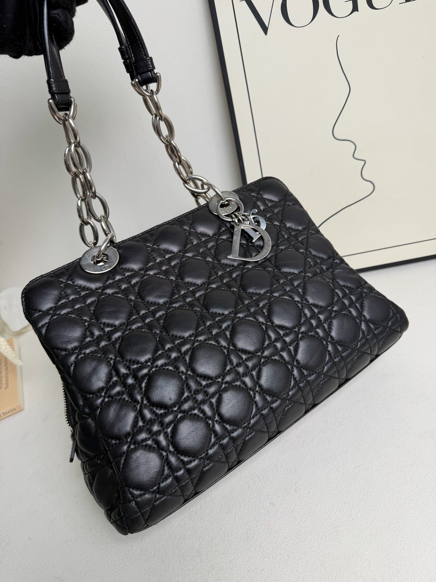 Dior - Lady Dior Tote - Leather - Black - (Medium)