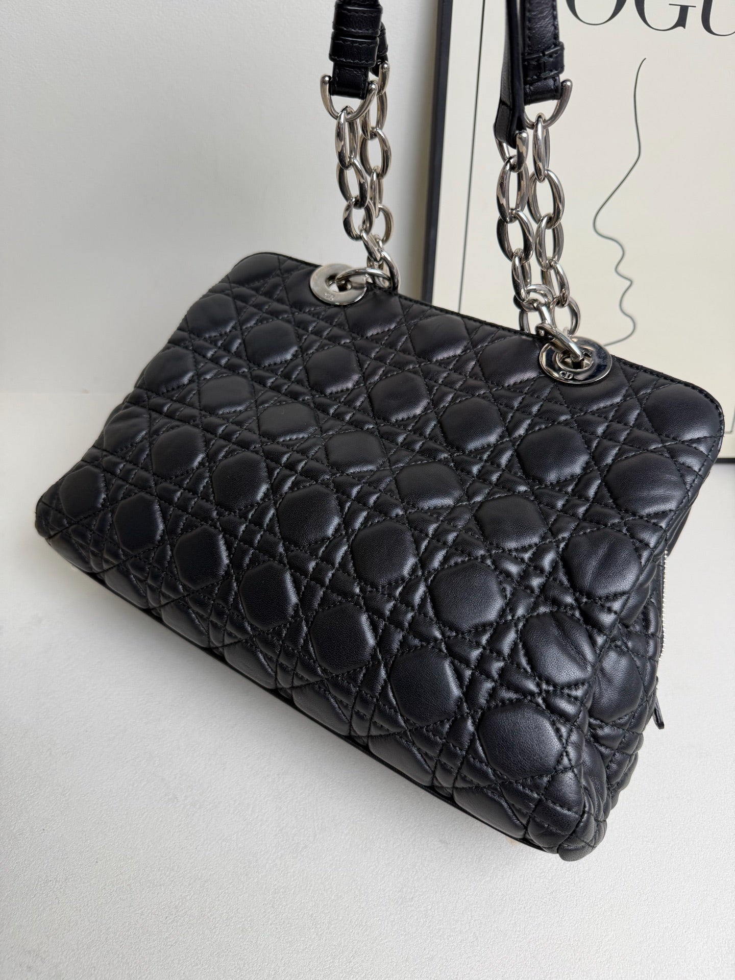 Dior - Lady Dior Tote - Leather - Black - (Medium)