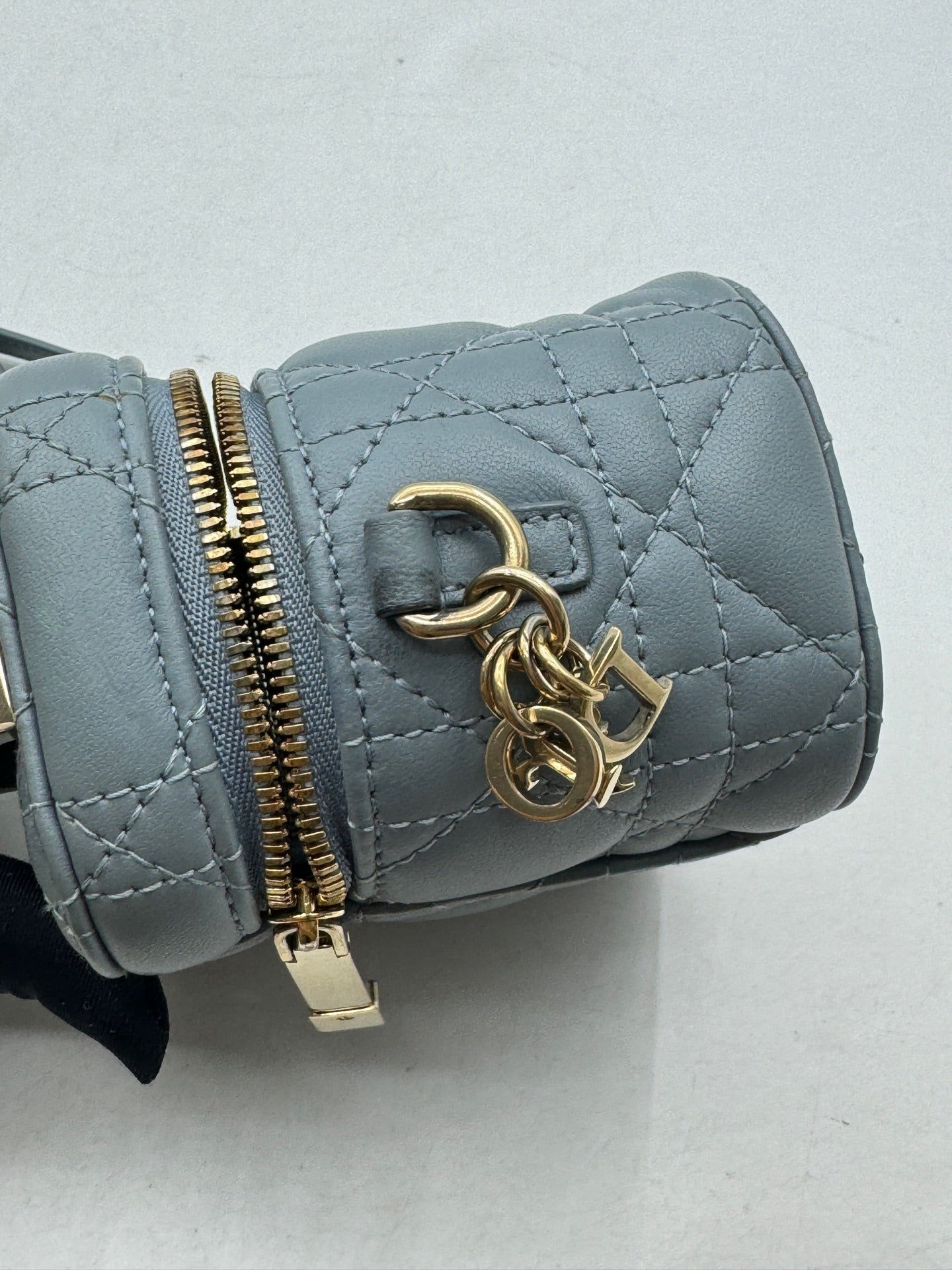Dior - Lady Dior Vanity Box Bag - Lambskin leather - Blue with Gold-Tone Hardware - (mini)