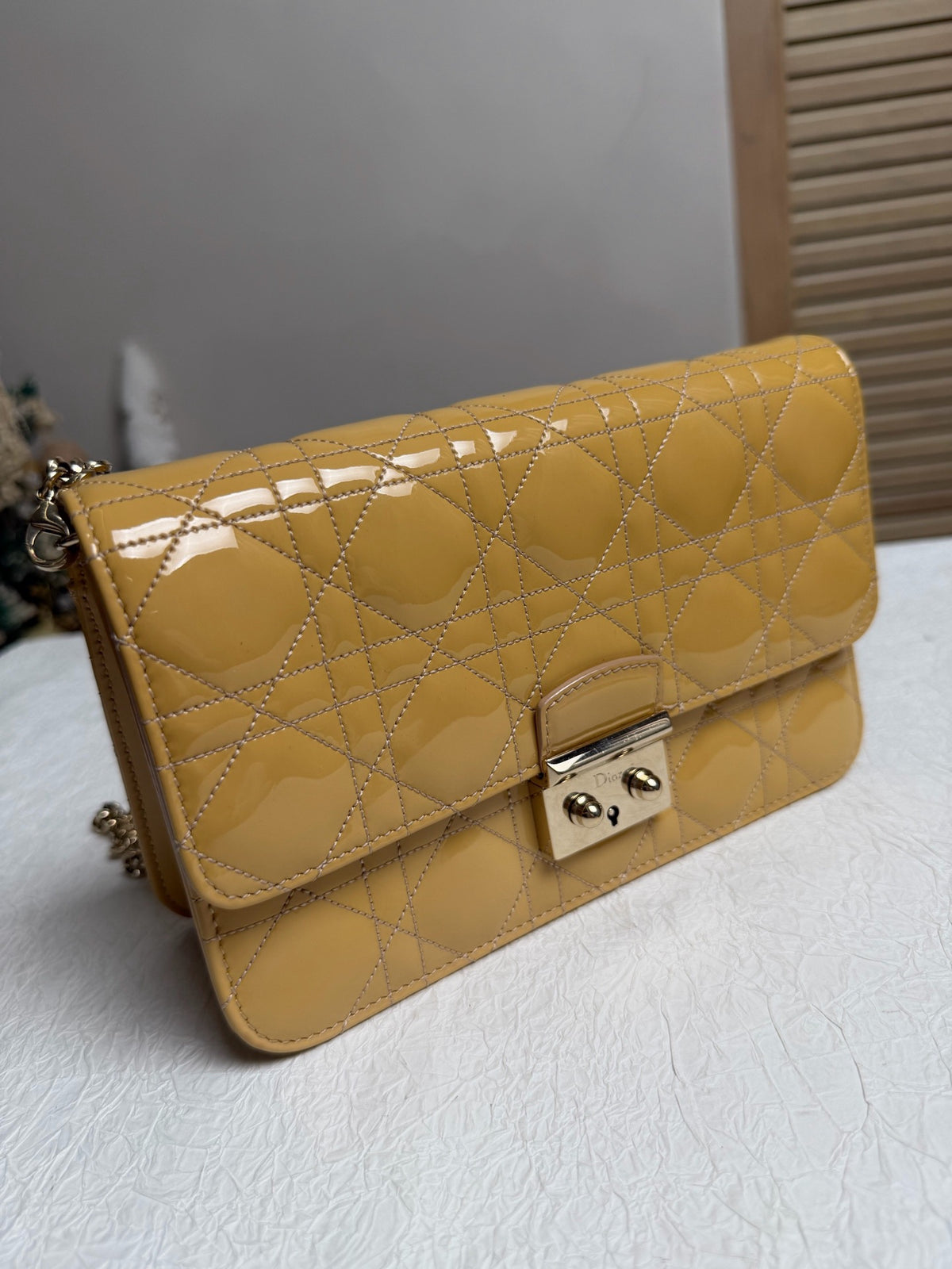 Dior - Lady Dior WOC - Patent leather - Beige