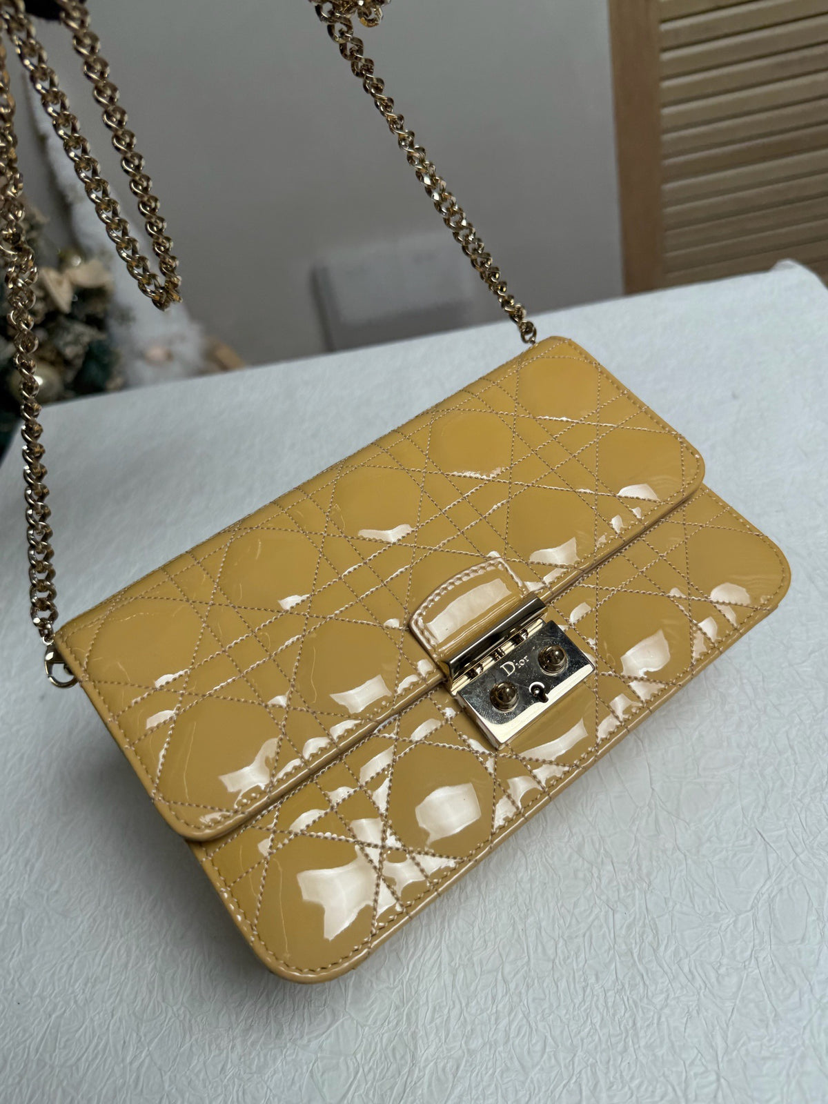Dior - Lady Dior WOC - Patent leather - Beige