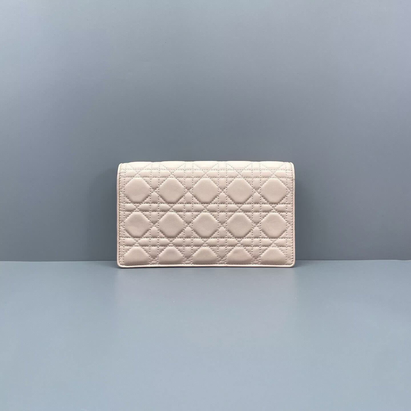 Dior - Lady Dior WOC (Wallet on Chain) 3-in-1 - Lambskin leather - Light Pink with Gold-Tone Hardware - (mini)