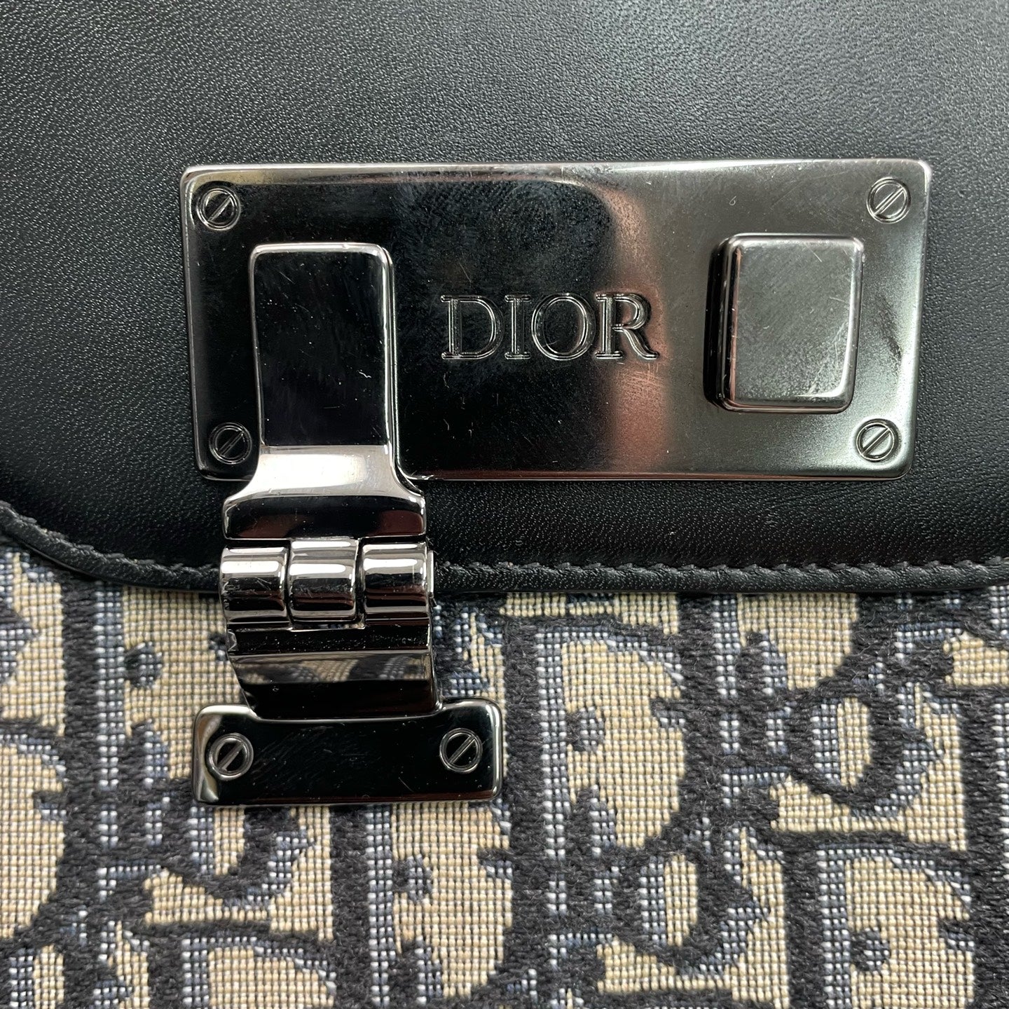 Dior - Lock Messenger Bag - Leather - Multicolour - (mini)