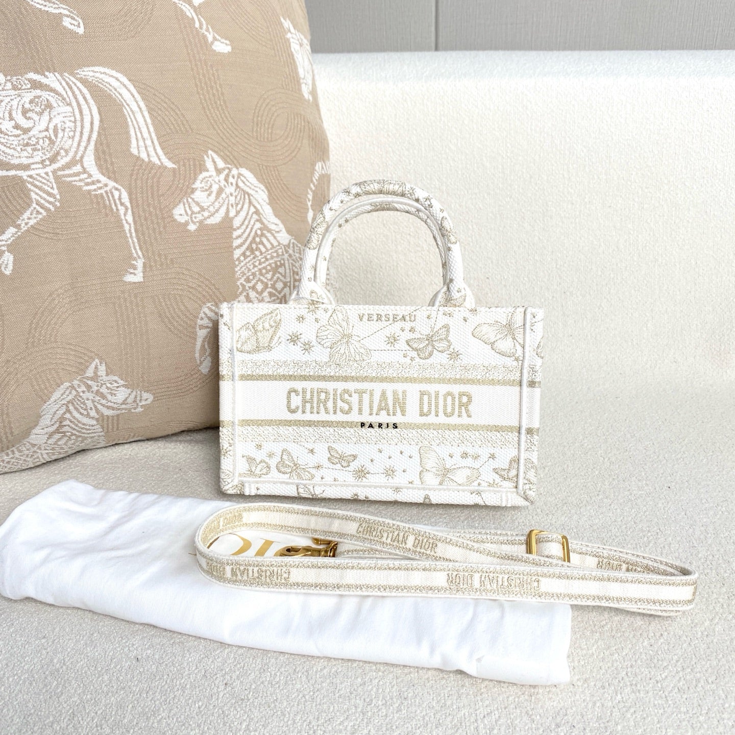 Dior - Mini Book Tote - Embroidered canvas - Beige with Gold-Tone embroidery - (mini)