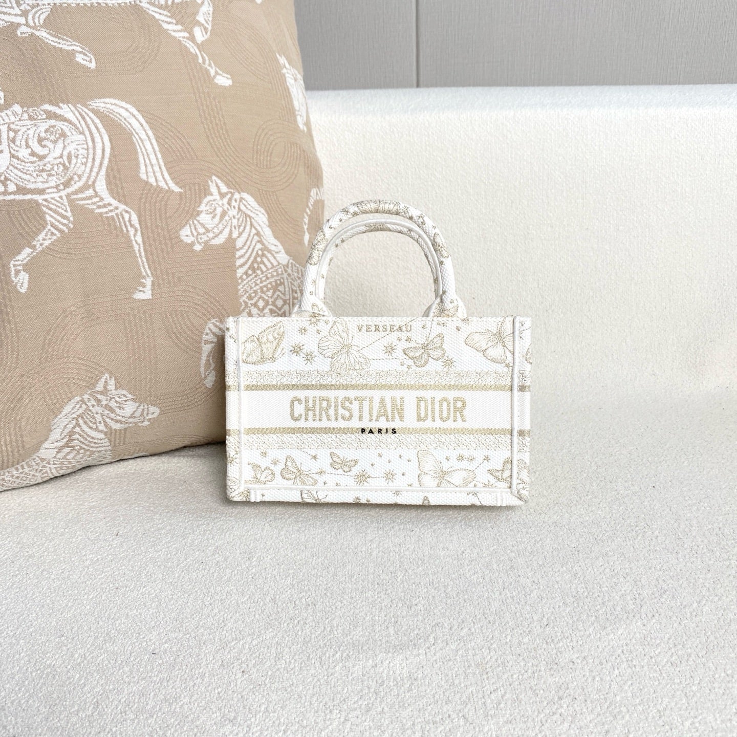 Dior - Mini Book Tote - Embroidered canvas - Beige with Gold-Tone embroidery - (mini)