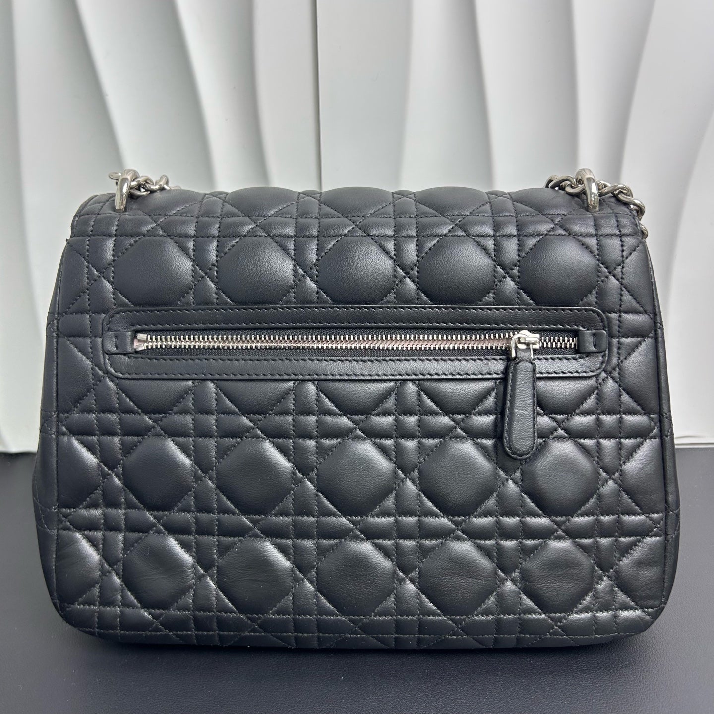 Dior - Miss Dior Flap Bag - Quilted lambskin leather - Black - (medium)