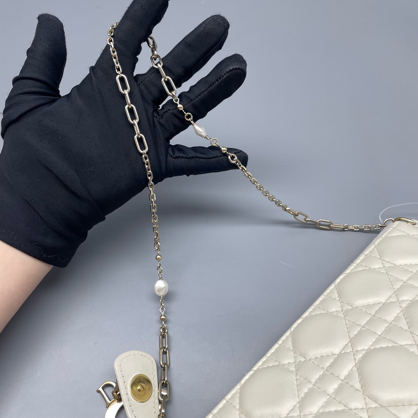 Dior - Miss Midi - Leather - White - (Small)