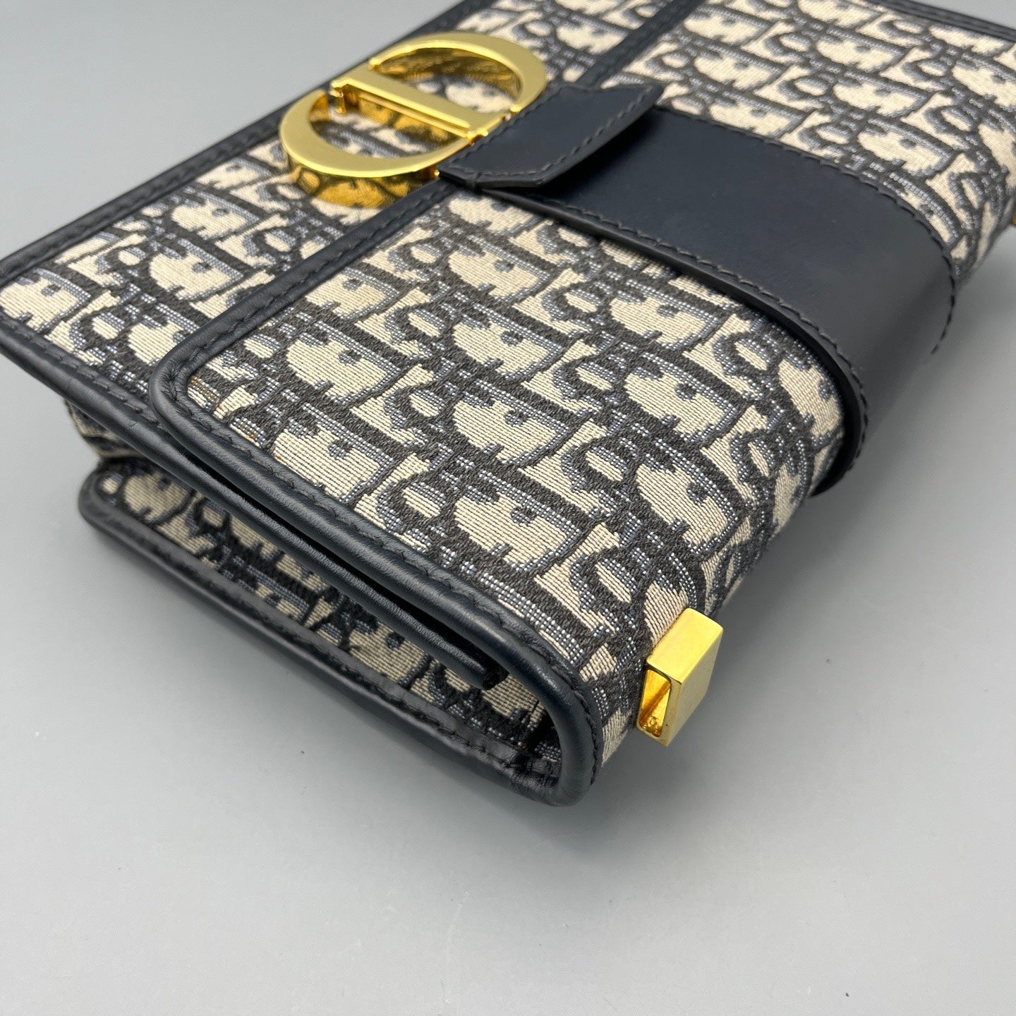 Dior - Montaigne 30 - Dior Oblique canvas with leather trim - Blue with Navy Leather and Gold-Tone Hardware - (Medium)