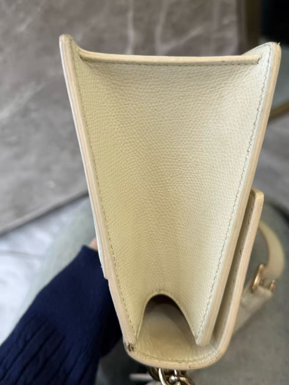 Dior - Montaigne 30 - Grained leather - Milky White with Gold-Tone Hardware - (medium)