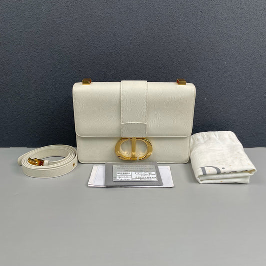 Dior - Montaigne 30 - Grained leather - White with Gold-Tone Hardware - (medium)