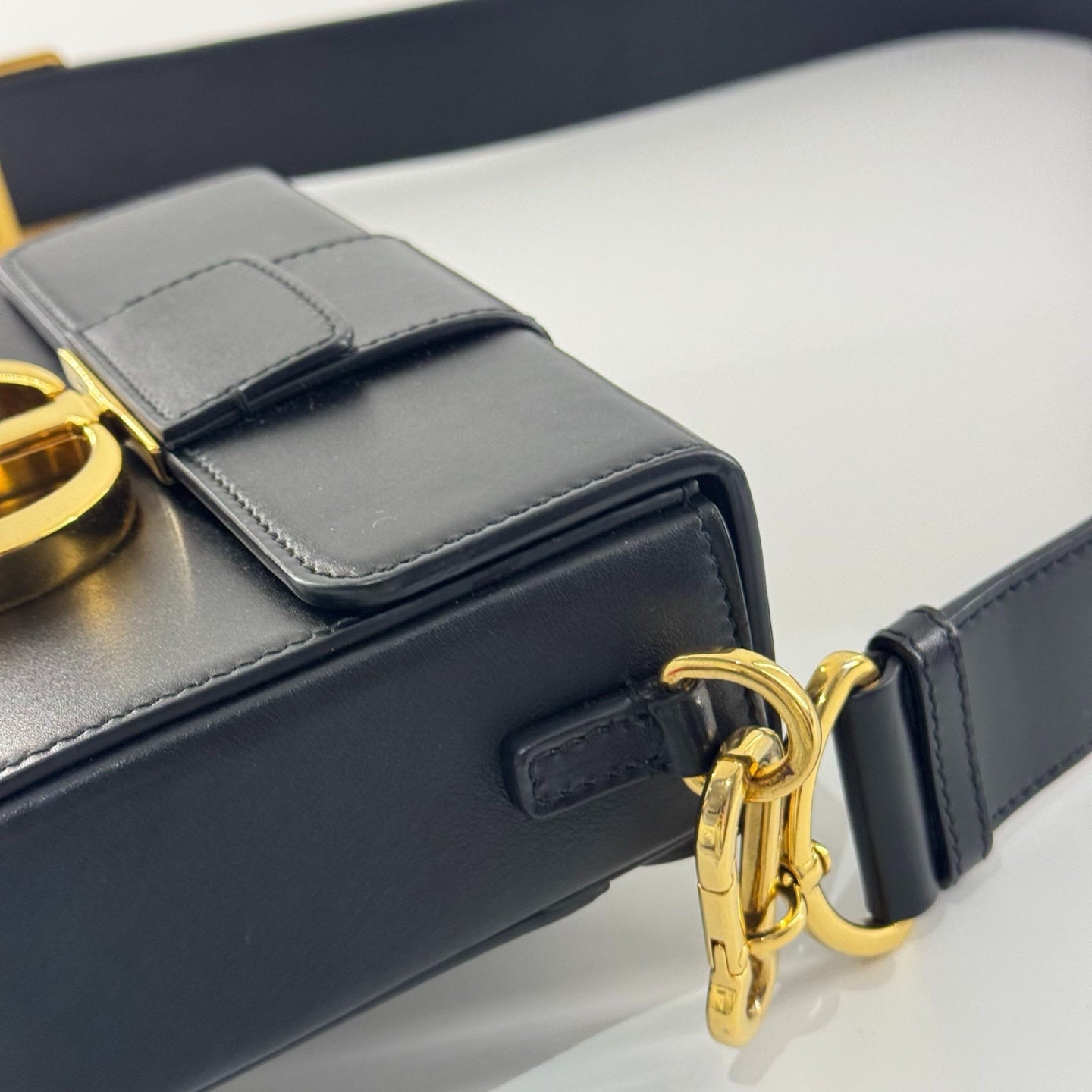 Dior Montaigne Leather Black - view 4