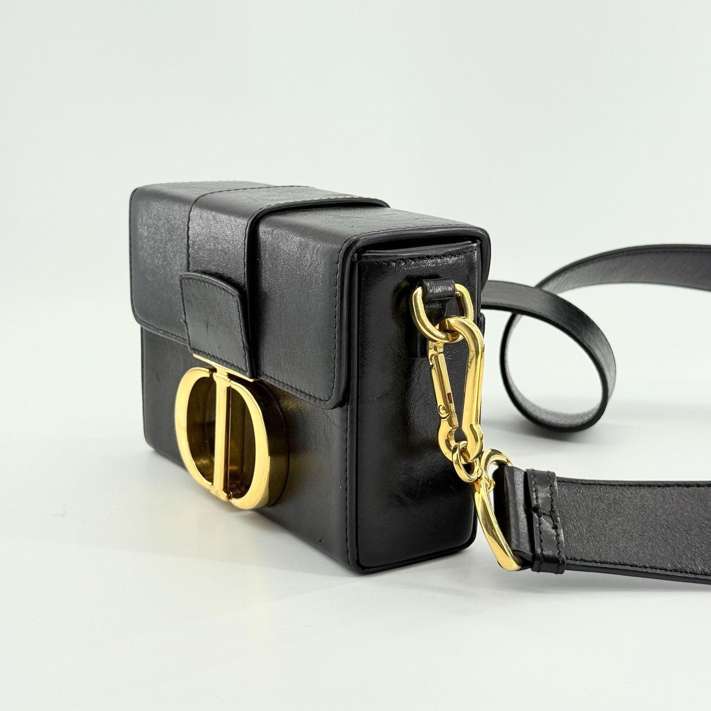 Dior - Montaigne Box - Leather - Black with Gold-Tone Hardware - (mini)