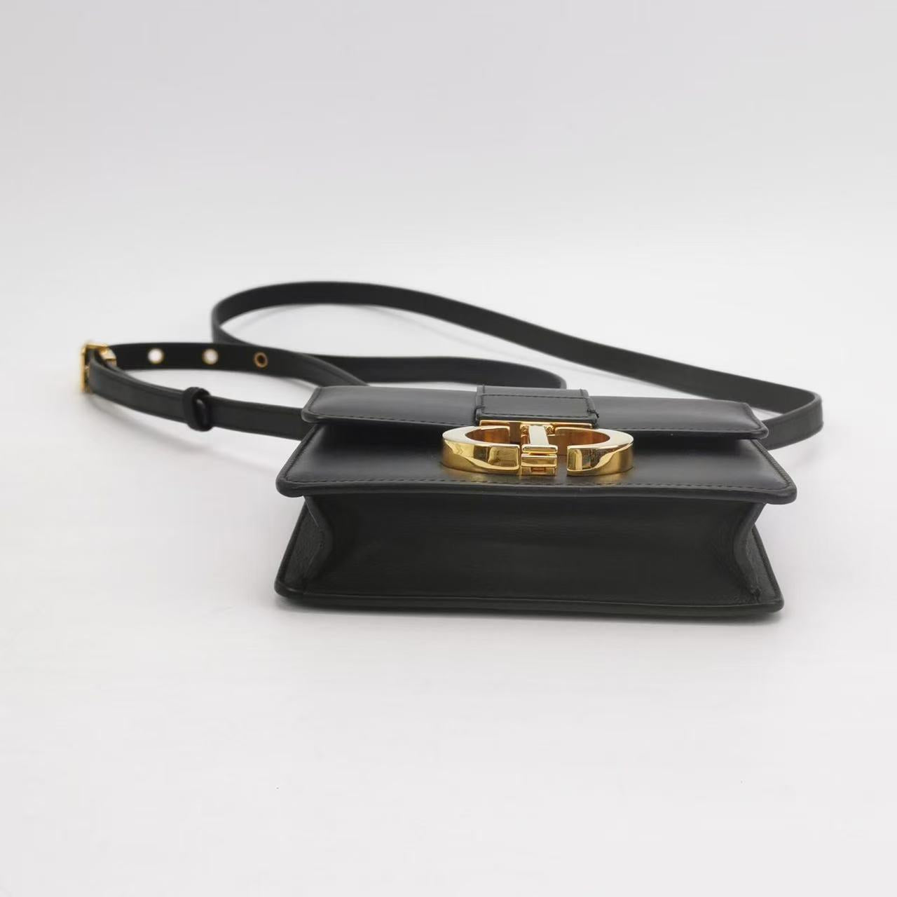 Dior - Montaigne - Calfskin leather - Black with Gold-Tone Hardware - (mini)