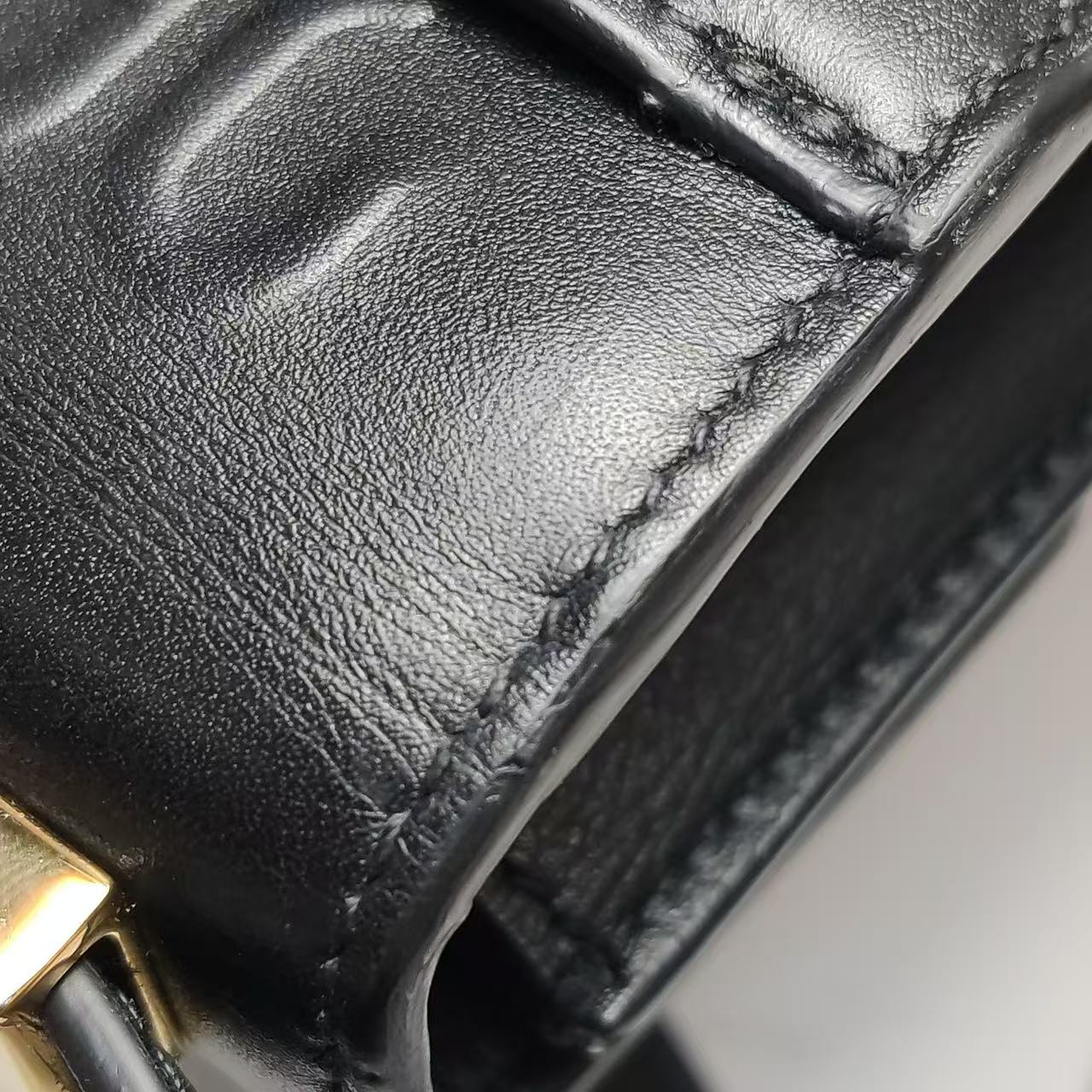 Dior - Montaigne - Calfskin leather - Black with Gold-Tone Hardware - (mini)