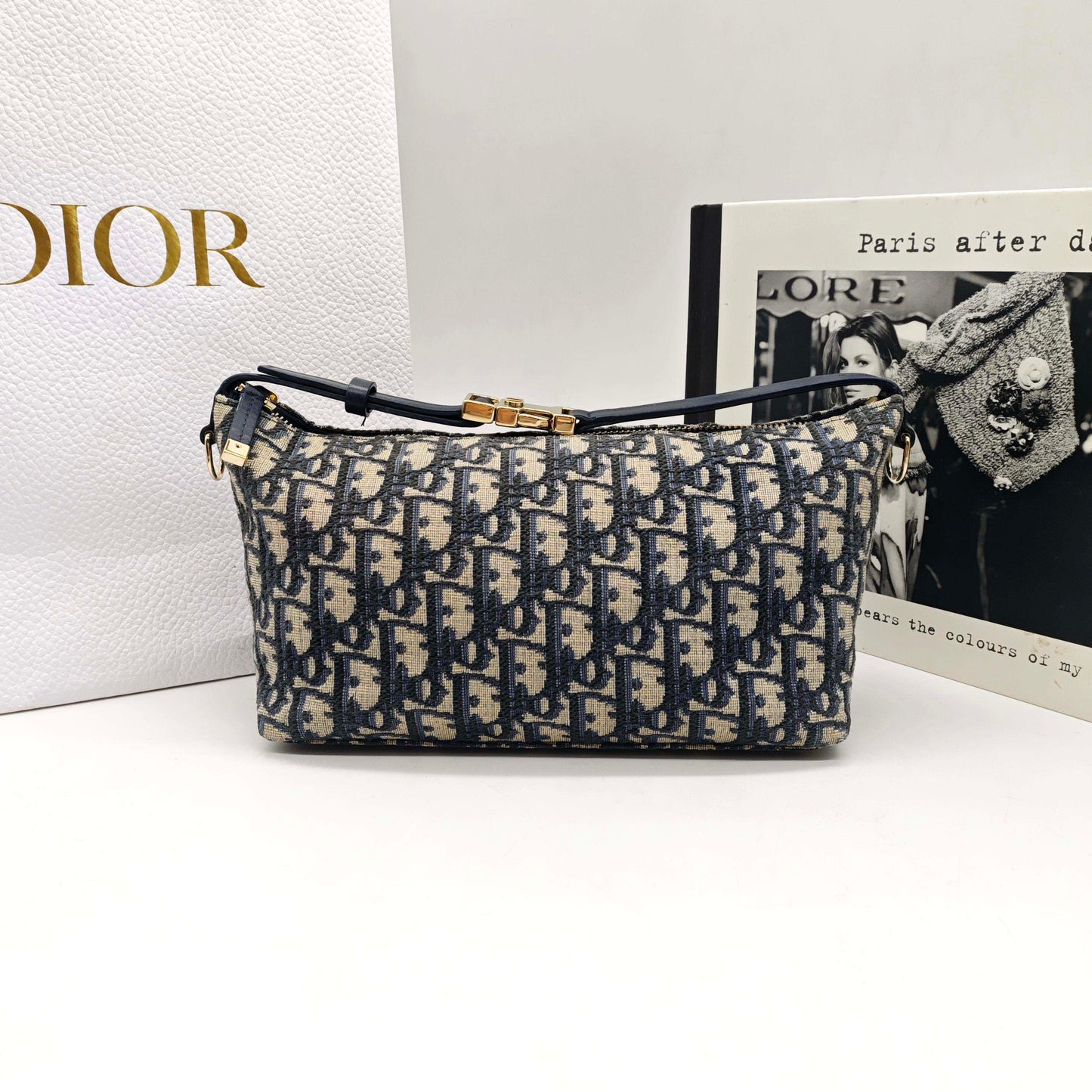 Dior - Oblique Embroidery Lunchbox Bag - Embroidered canvas with leather trim - Navy and Beige with Gold-Tone Hardware - (Mini)