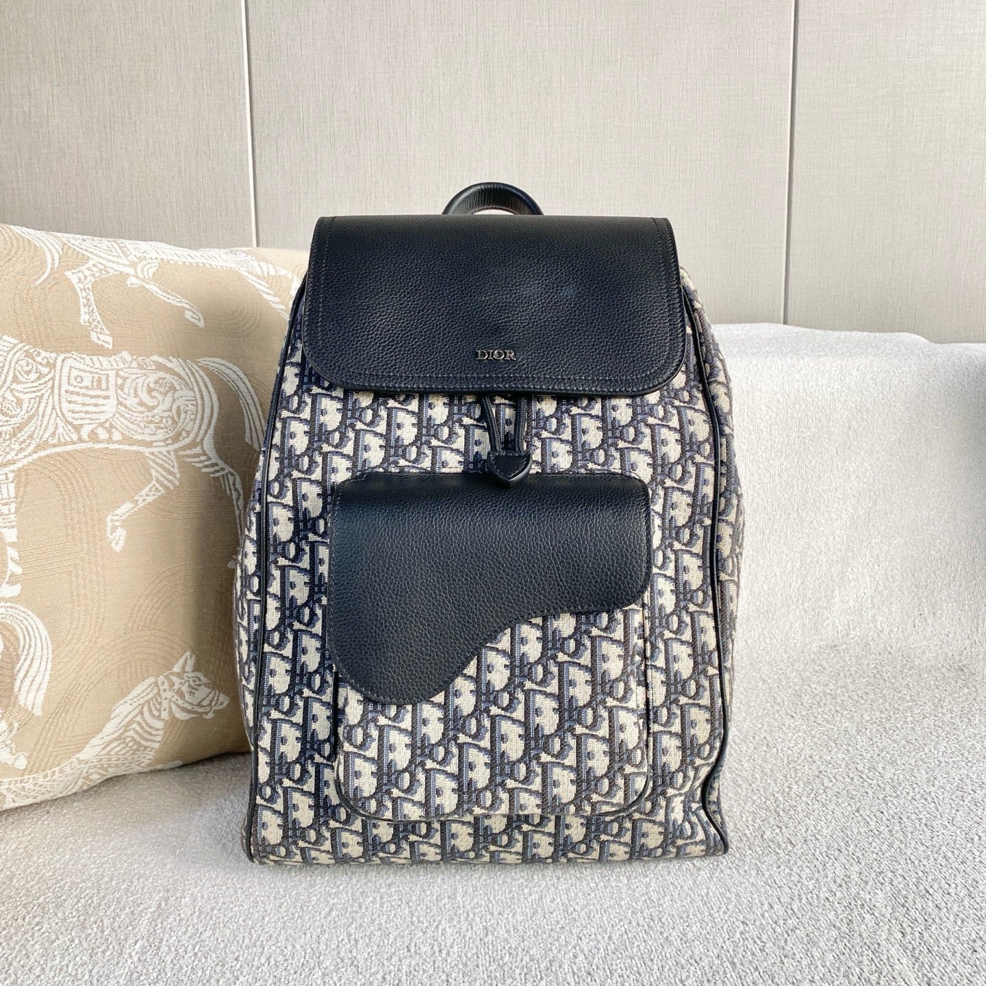 Dior - Oblique Saddle Backpack - Dior Oblique jacquard canvas with grained leather accents - Navy and Beige with Black accents - (Large)