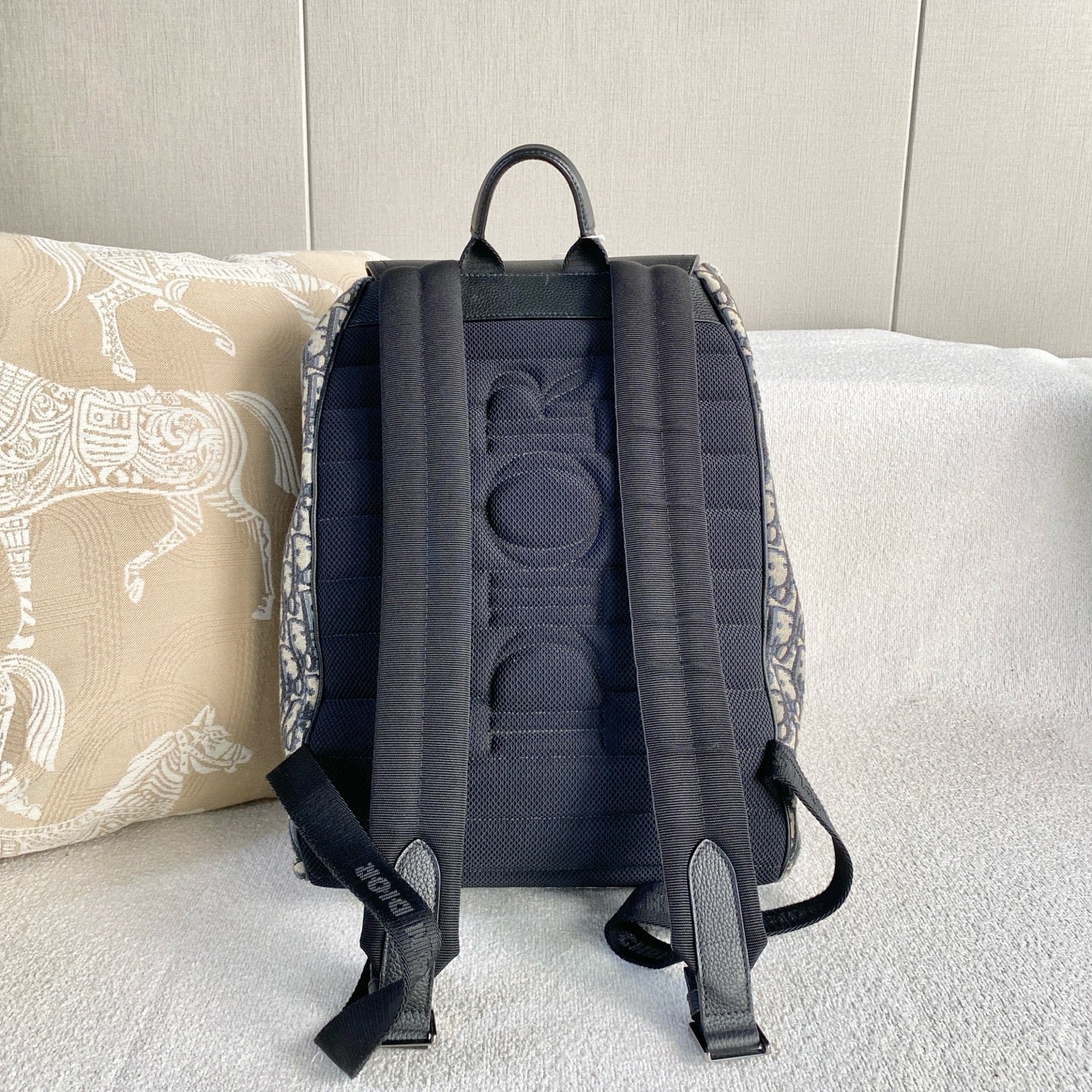 Dior - Oblique Saddle Backpack - Dior Oblique jacquard canvas with grained leather accents - Navy and Beige with Black accents - (Large)