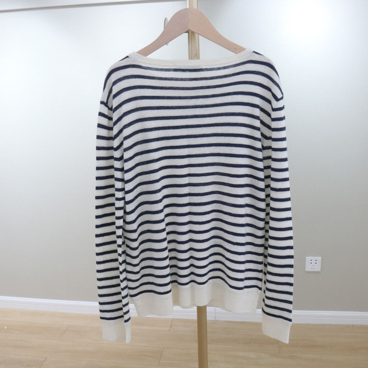 Dior - Other - Cashmere - White - (34)