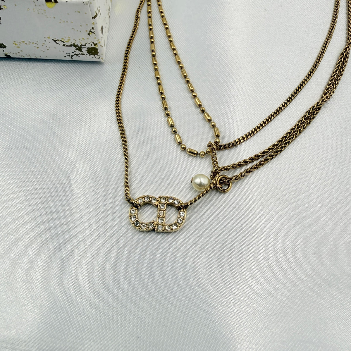 Dior - Other - Gold-tone base metal with crystal embellishment and a pearl-like bead - Gold