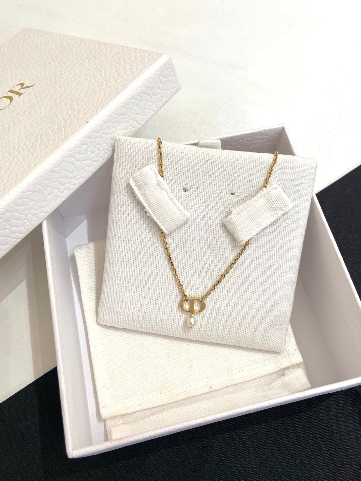 Dior - Other - Gold-tone metal with a faux-pearl drop and crystal accent - Gold