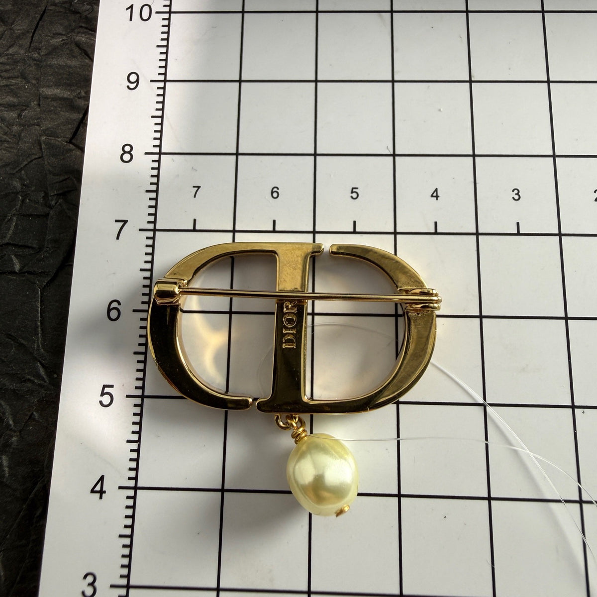 Dior - Other - Gold-tone metal with clear crystal embellishments and a pearl drop - Gold