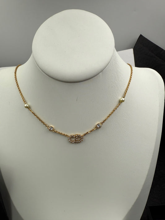 Dior - Other - Gold-tone metal with clear rhinestones and imitation pearls - Gold