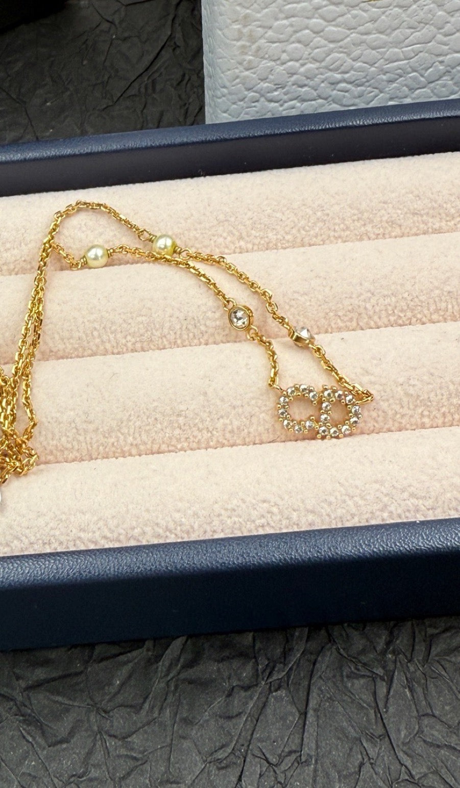 Dior - Other - Gold-tone metal with clear rhinestones and imitation pearls - Gold