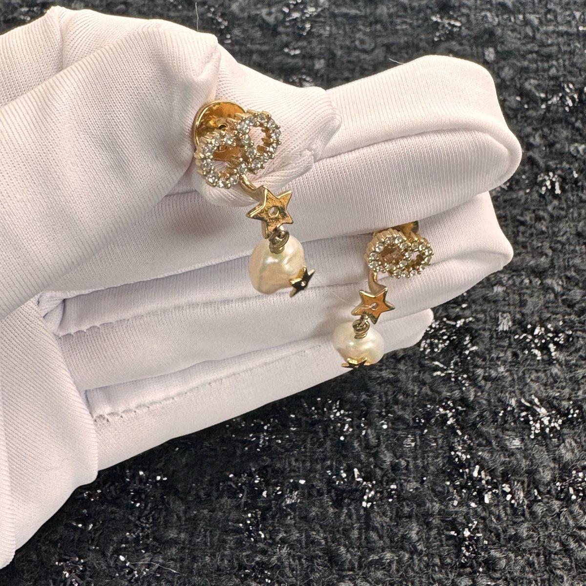 Dior - Other - Gold-tone metal with crystal embellishments and pearl drops - Gold