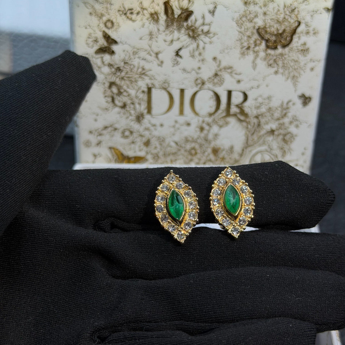 Dior - Other - Gold-tone metal with green and clear decorative stones. - Multicolour